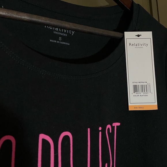 Cute Pajama Shirt Size S, NWT! - Picture 3 of 4